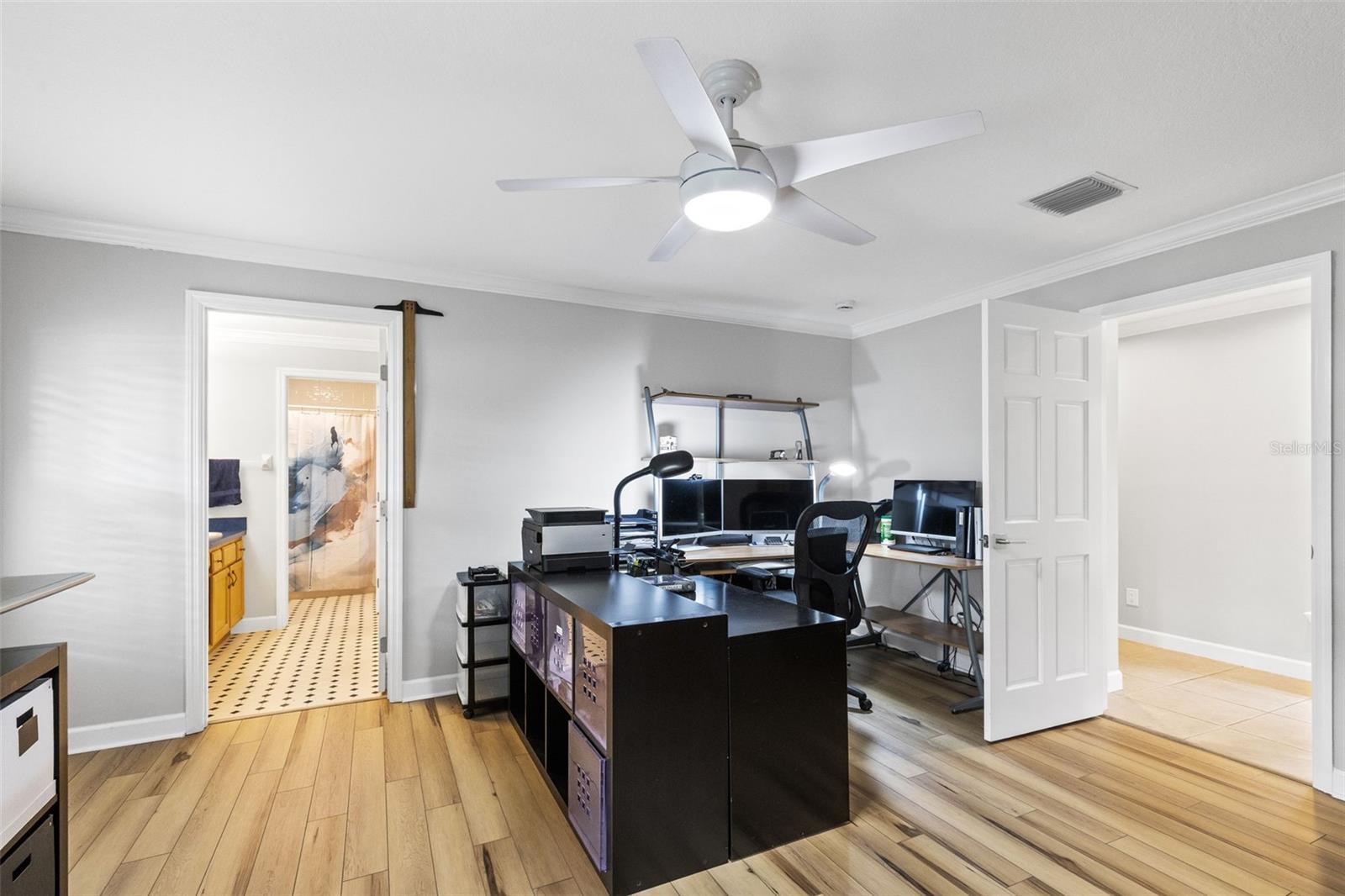 Image 38 of 60 For 100 Milinda Lane