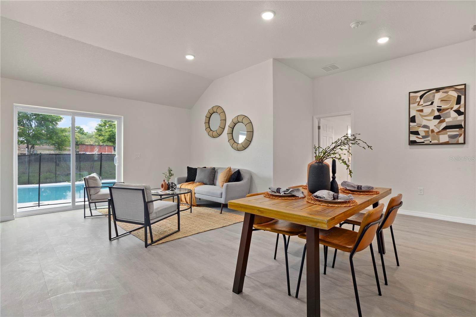 Image 7 of 31 For 1103 Sagamore Drive