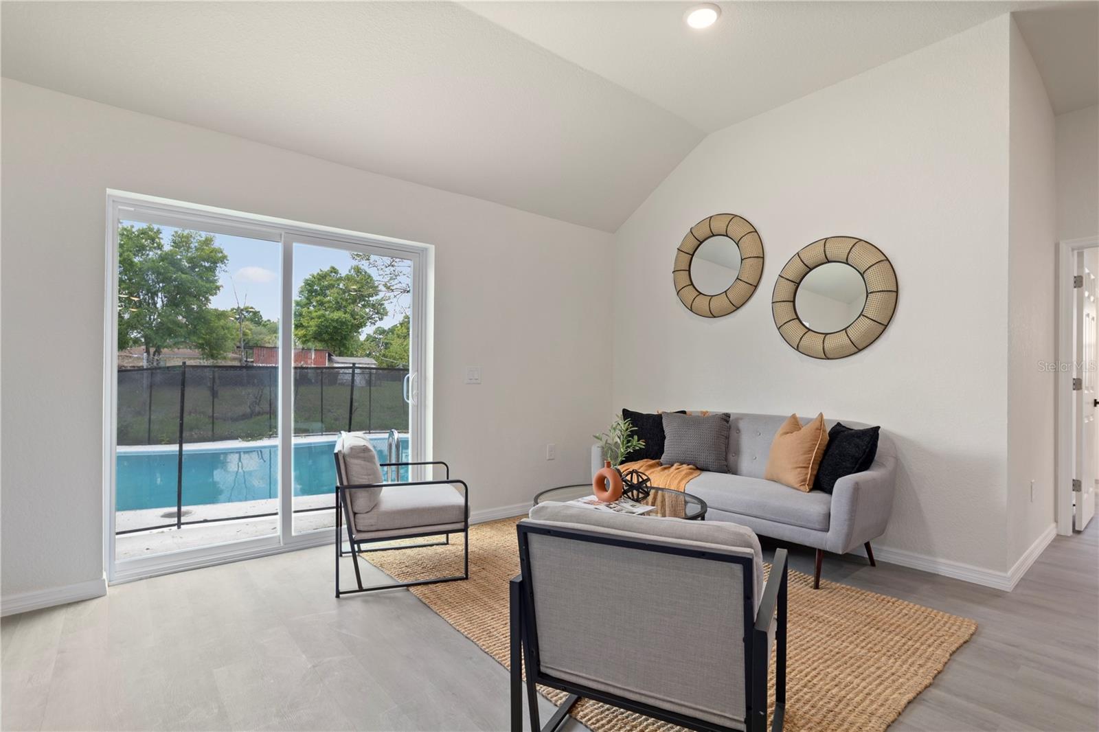 Image 8 of 31 For 1103 Sagamore Drive