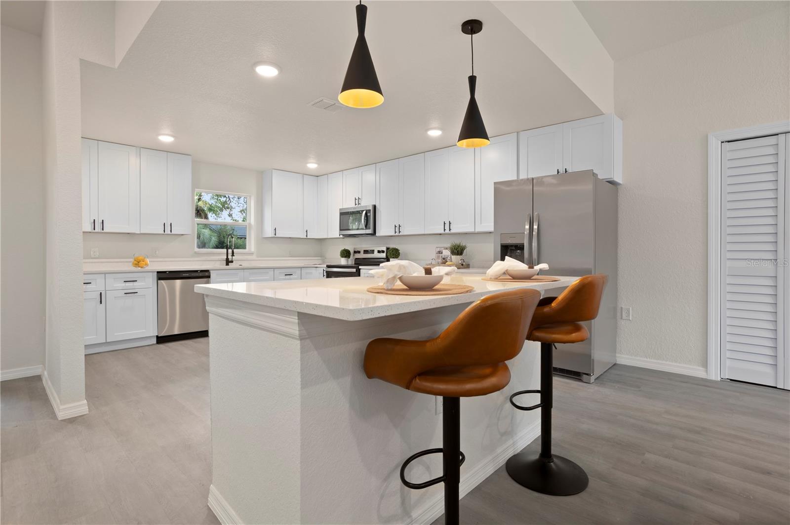 Image 9 of 31 For 1103 Sagamore Drive