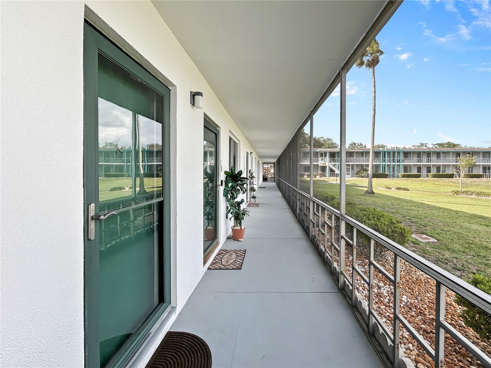 Image 22 of 32 For 1600 Lake Parker Drive C4