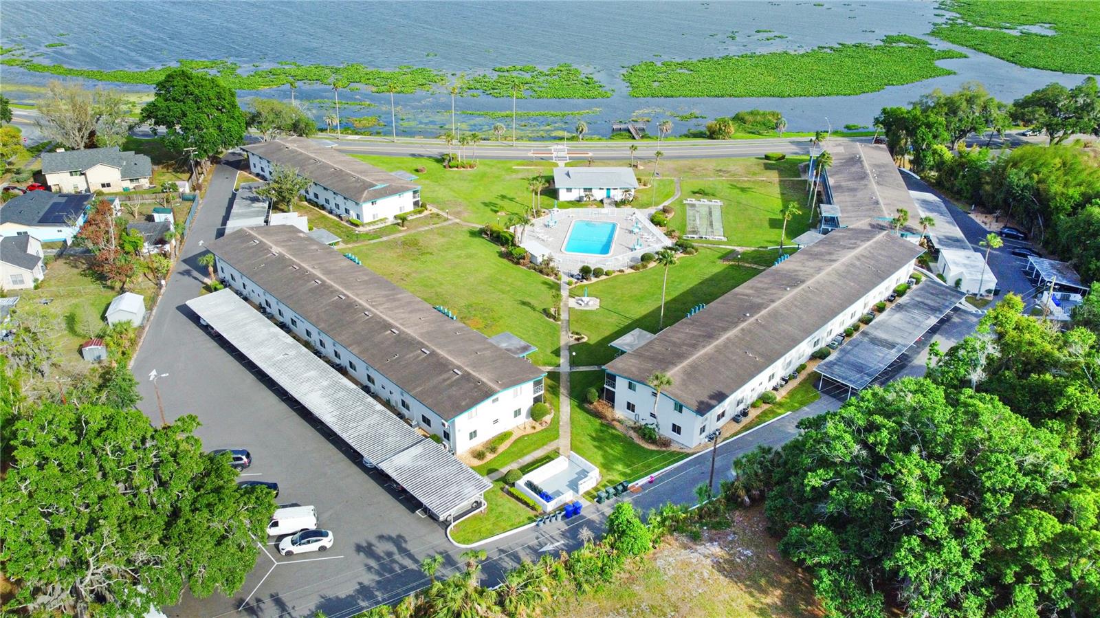 Image 28 of 32 For 1600 Lake Parker Drive C4