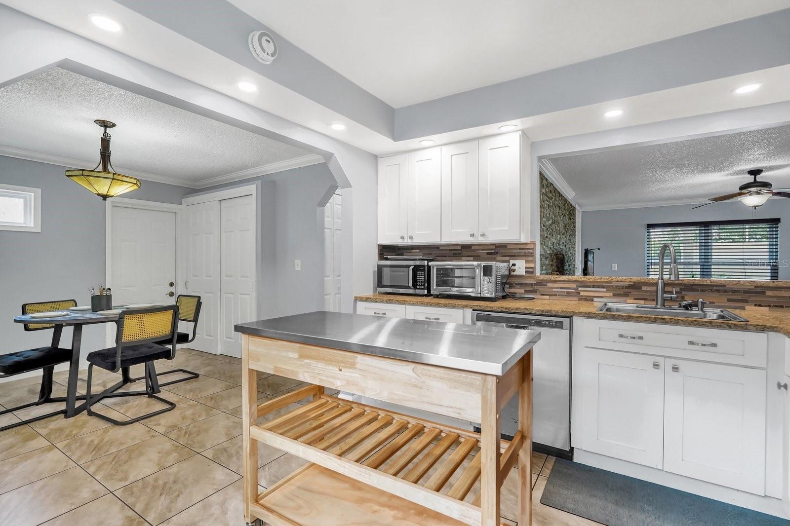 Image 10 of 37 For 1558 Brookebridge Drive