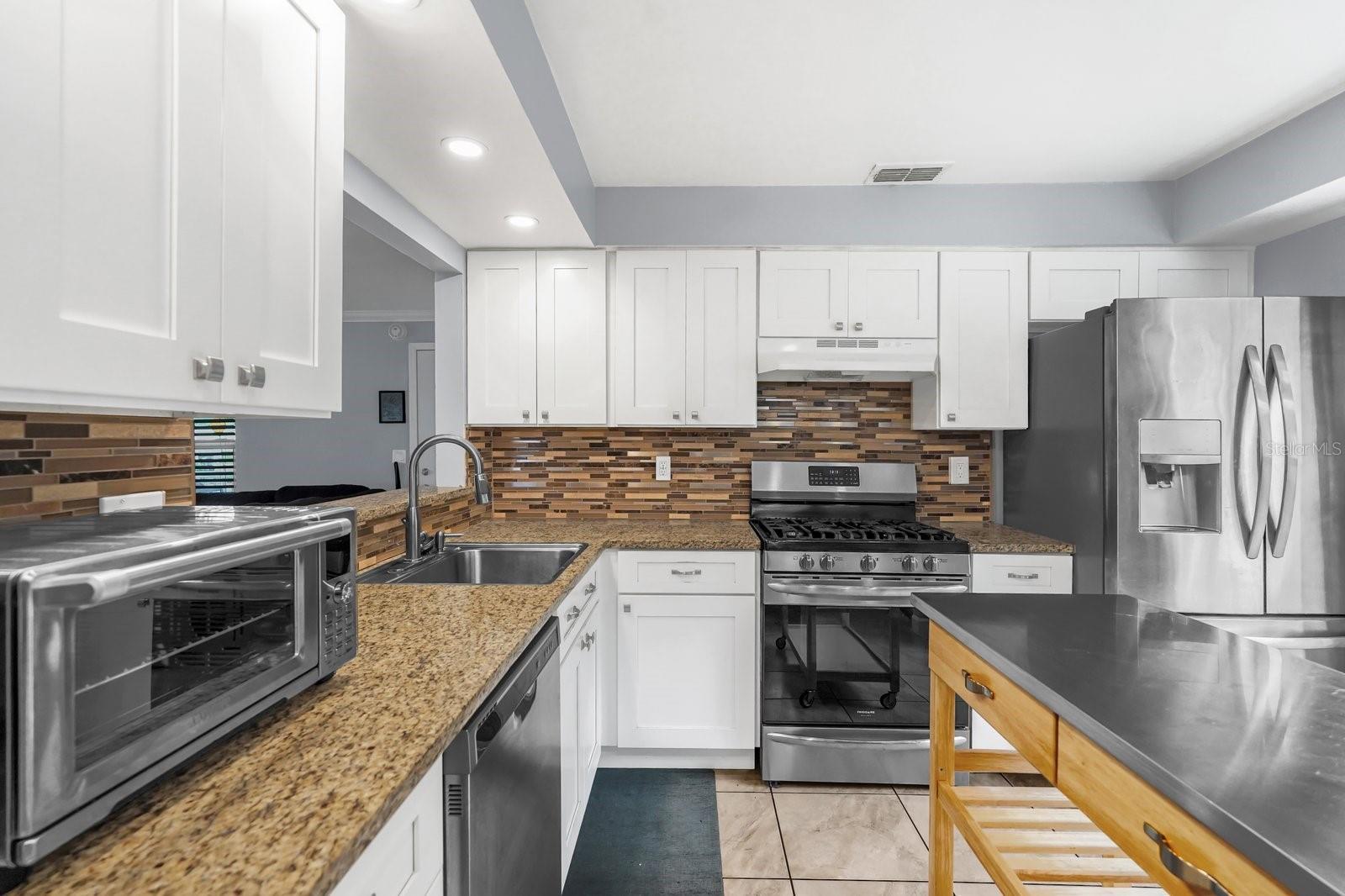 Image 12 of 37 For 1558 Brookebridge Drive