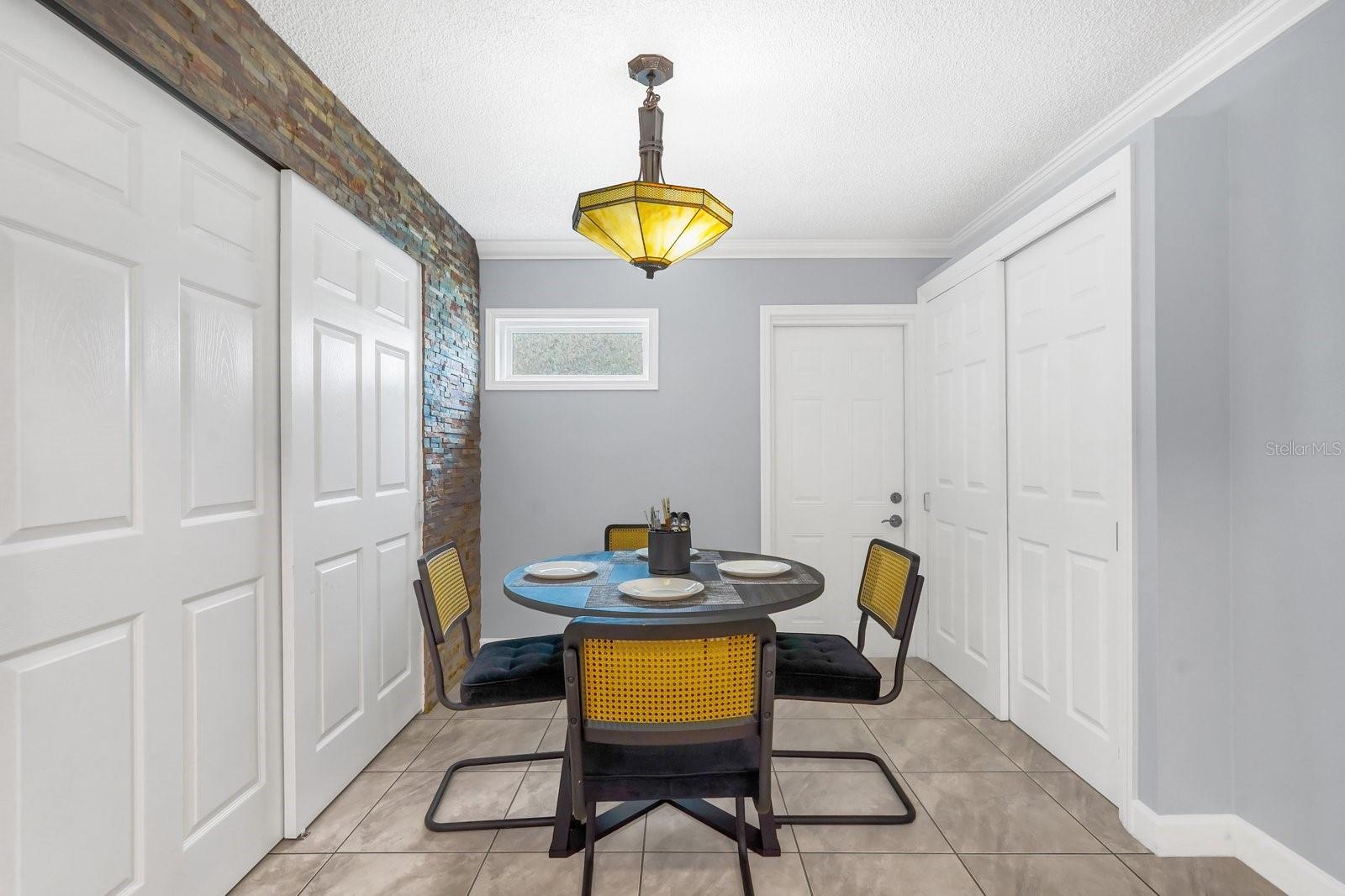 Image 15 of 37 For 1558 Brookebridge Drive