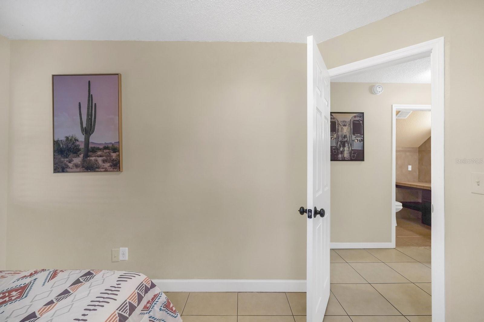 Image 19 of 37 For 1558 Brookebridge Drive