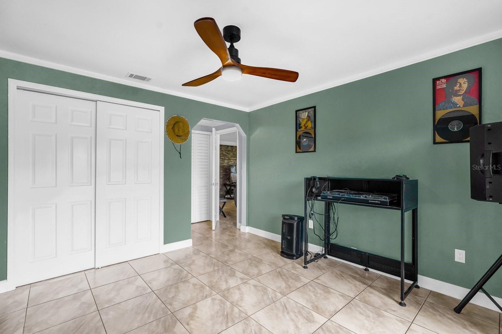 Image 7 of 37 For 1558 Brookebridge Drive