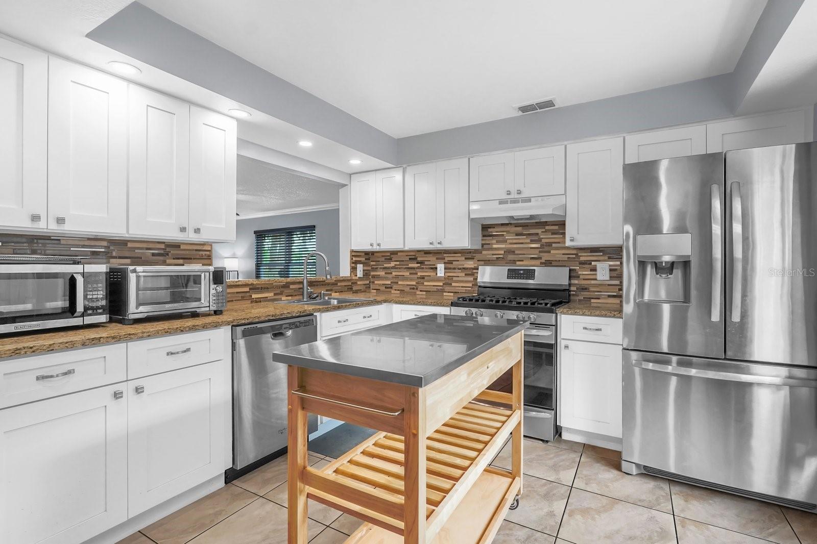 Image 9 of 37 For 1558 Brookebridge Drive