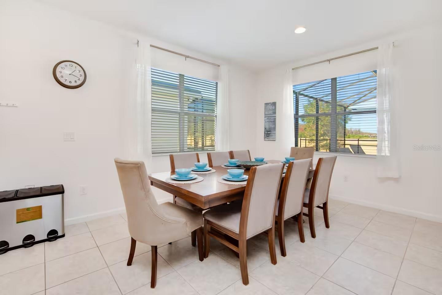 Image 12 of 35 For 2665 Calistoga Avenue