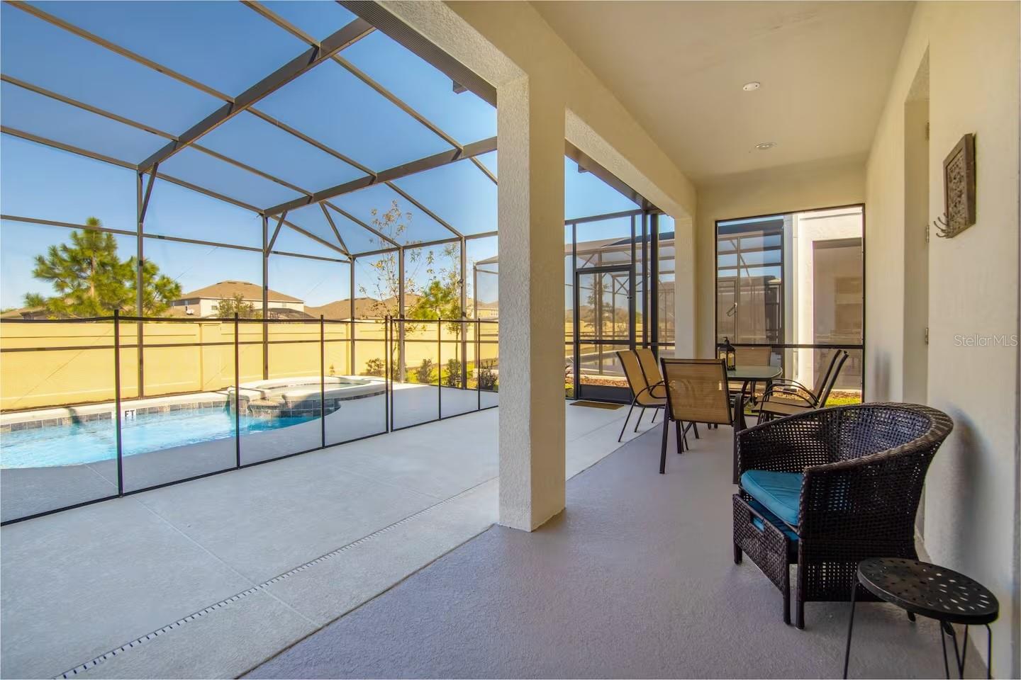 Image 24 of 35 For 2665 Calistoga Avenue