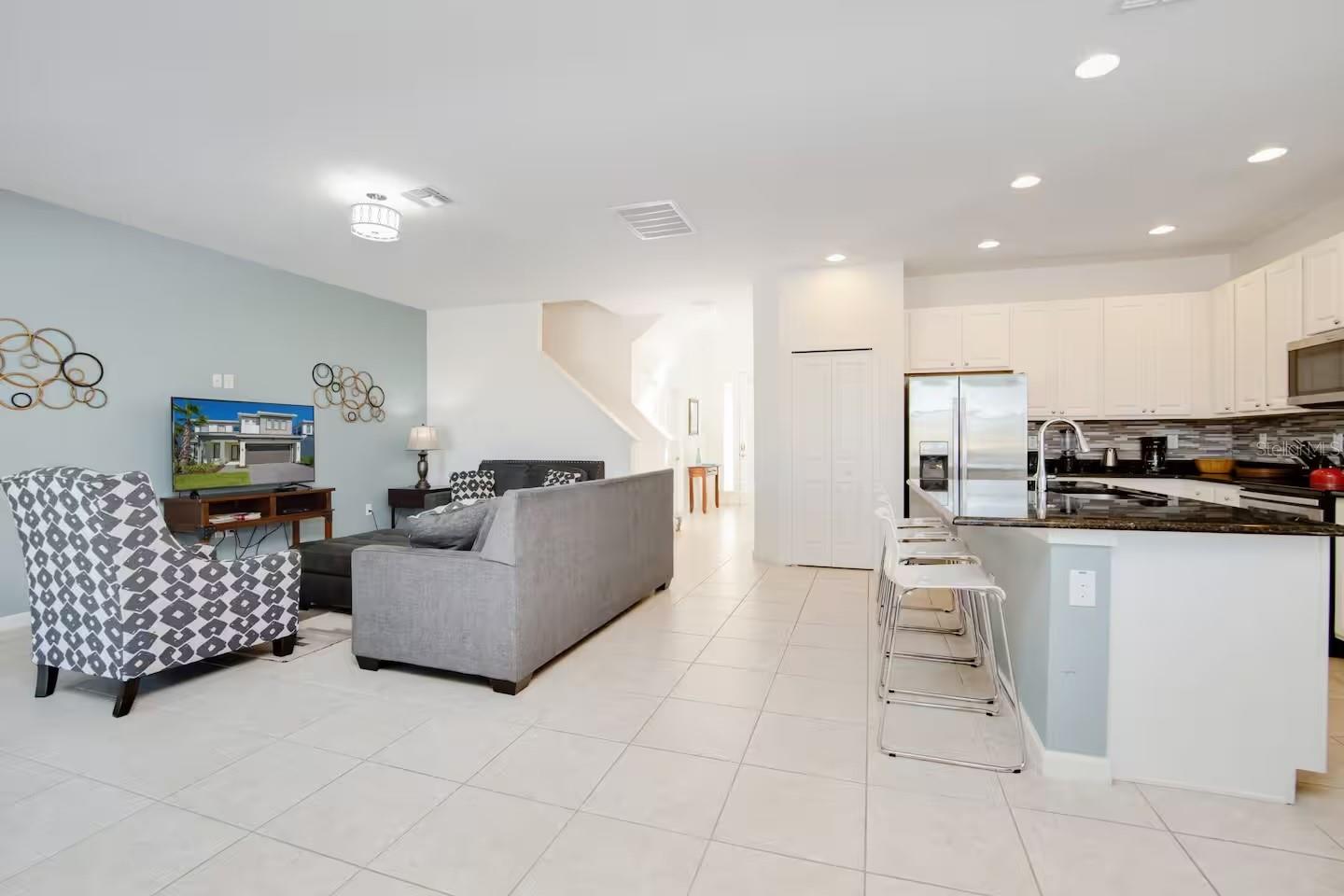 Image 4 of 35 For 2665 Calistoga Avenue