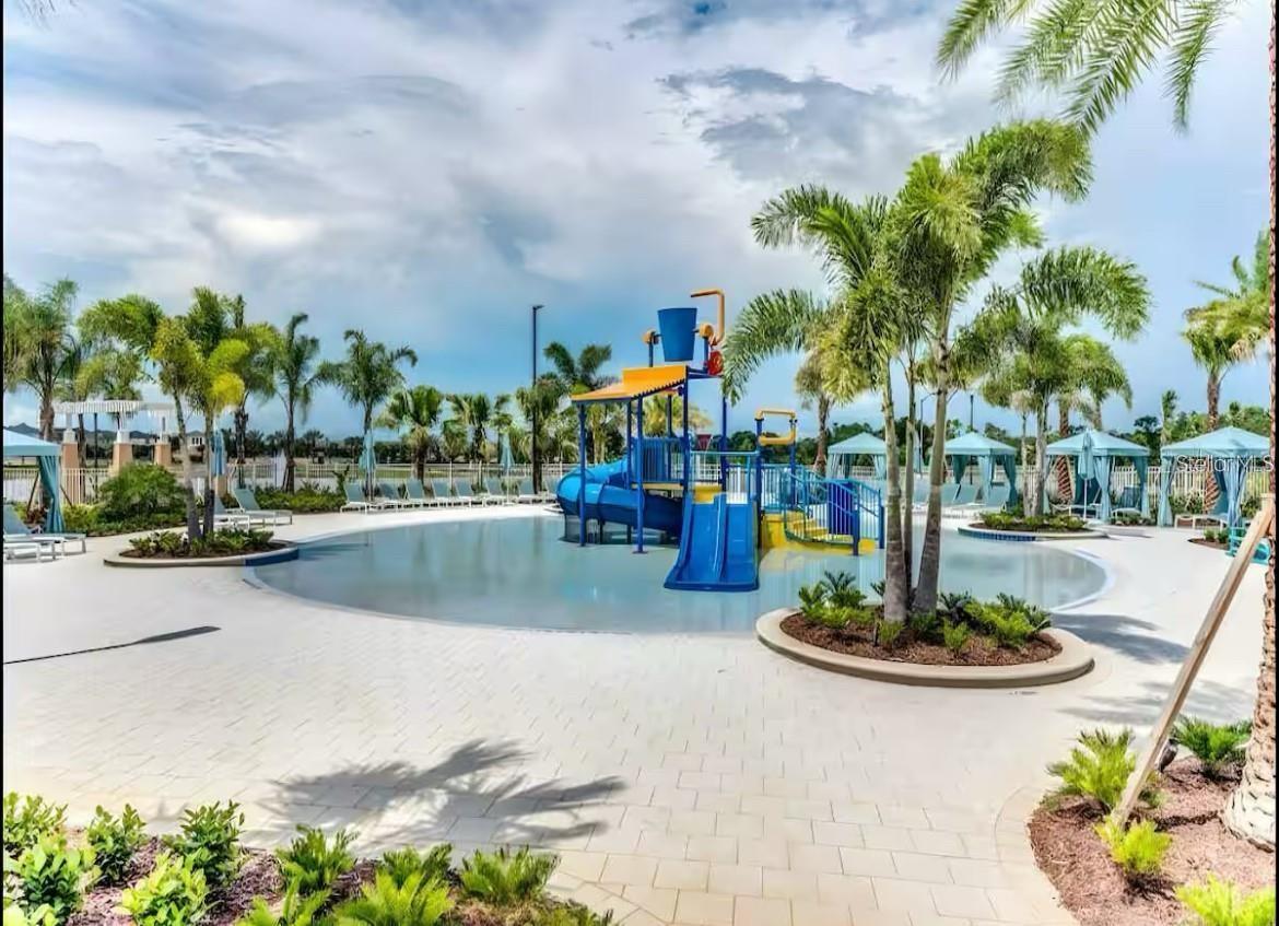 Image 31 of 35 For 1929 Tropical Palms Circle