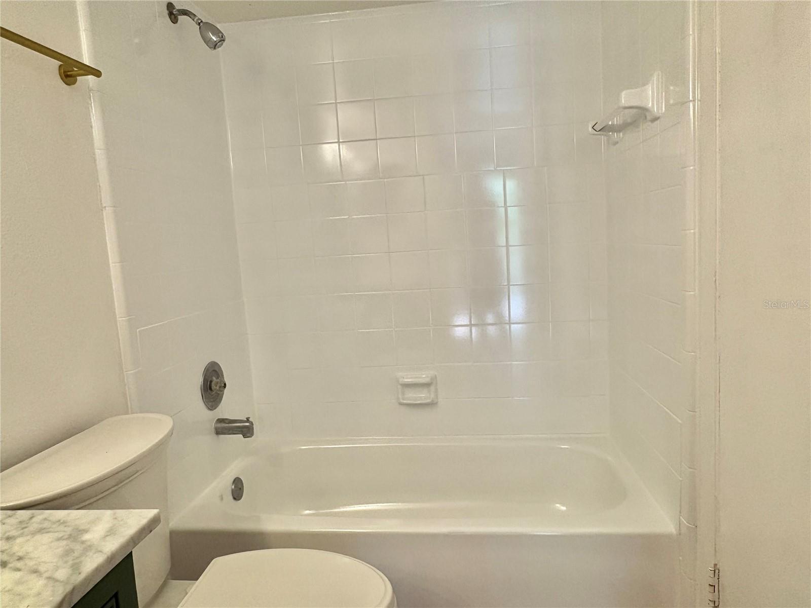 Image 17 of 27 For 661 Wildflower Court