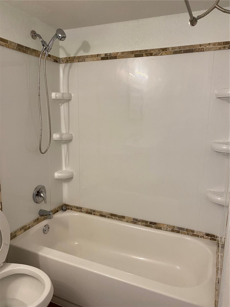 Image 12 of 28 For 5600 Devonbriar Way 206