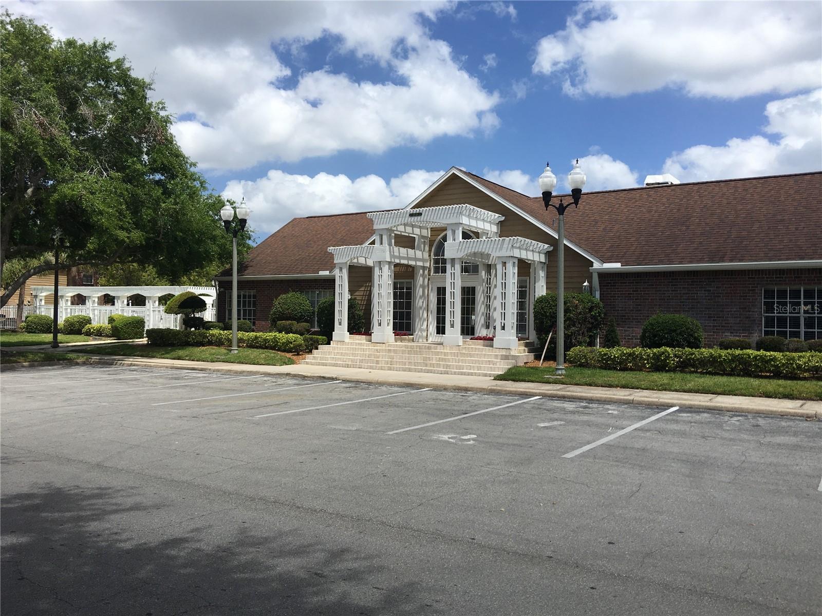 Image 22 of 28 For 5600 Devonbriar Way 206