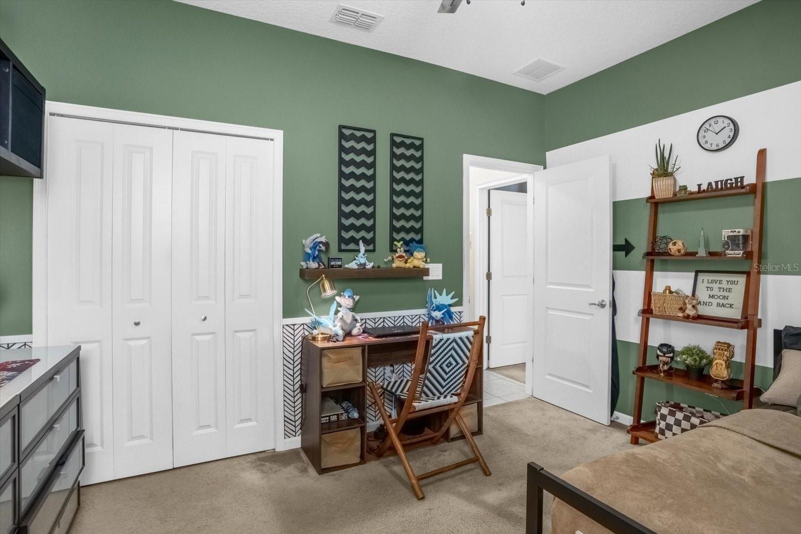 Image 24 of 33 For 821 Opal Court