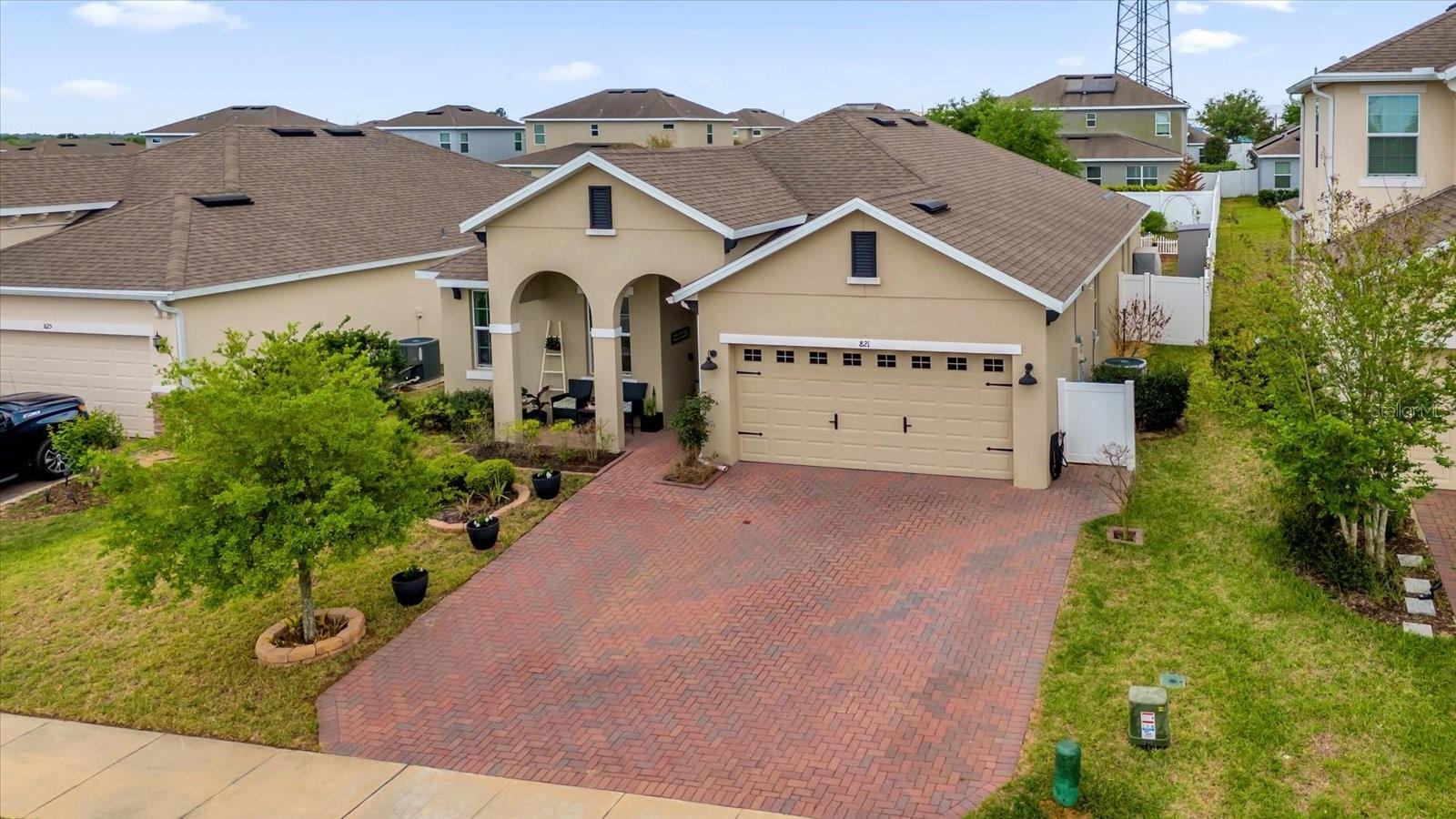 Image 3 of 33 For 821 Opal Court