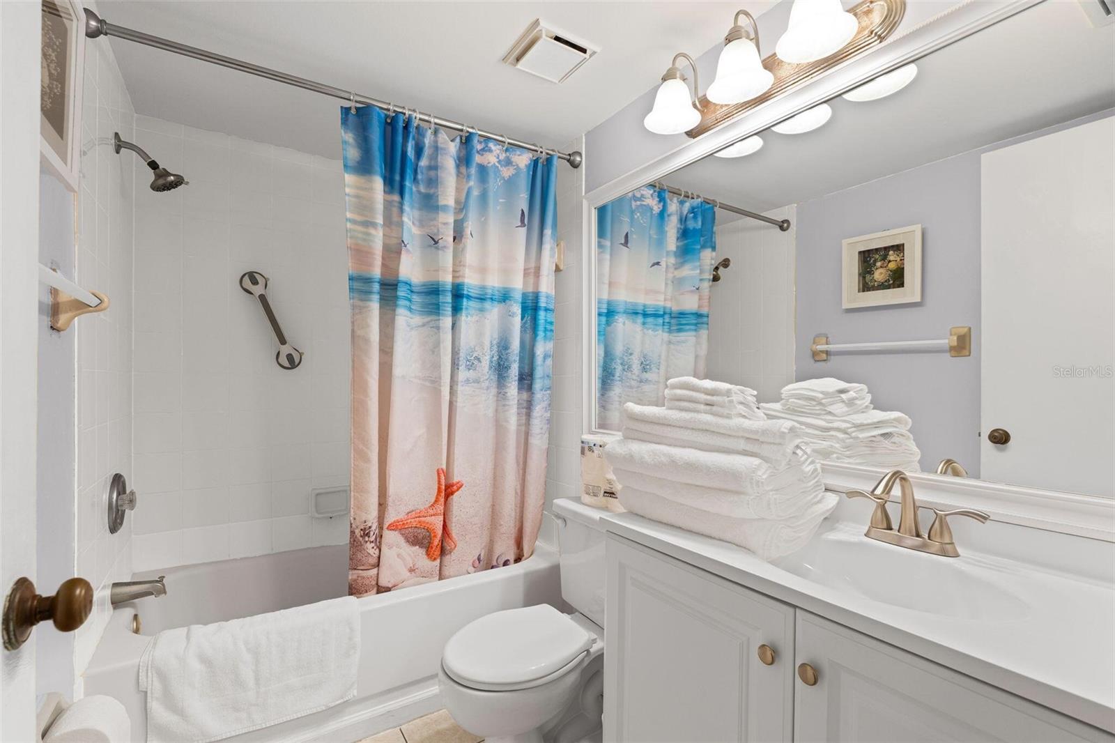 Image 16 of 40 For 4401 46th Avenue W 102