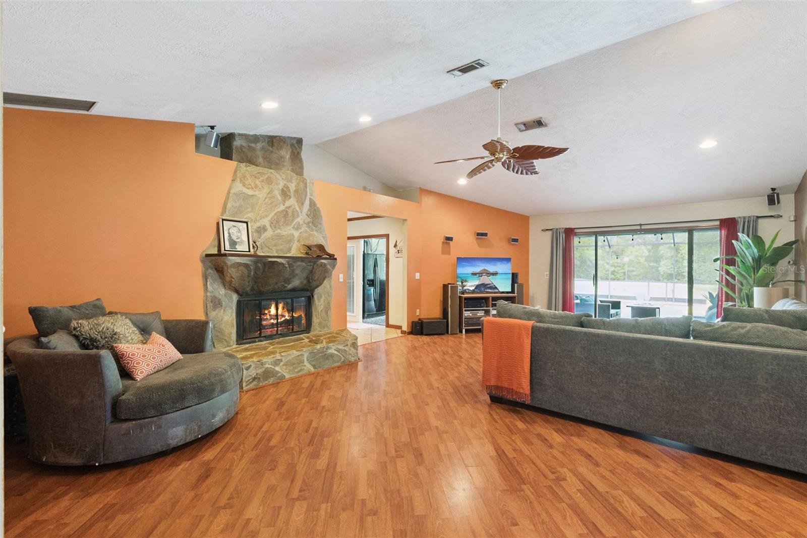 Image 15 of 86 For 3501 Hill Stream Avenue