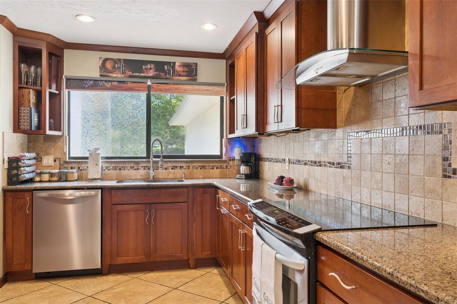 Image 25 of 86 For 3501 Hill Stream Avenue