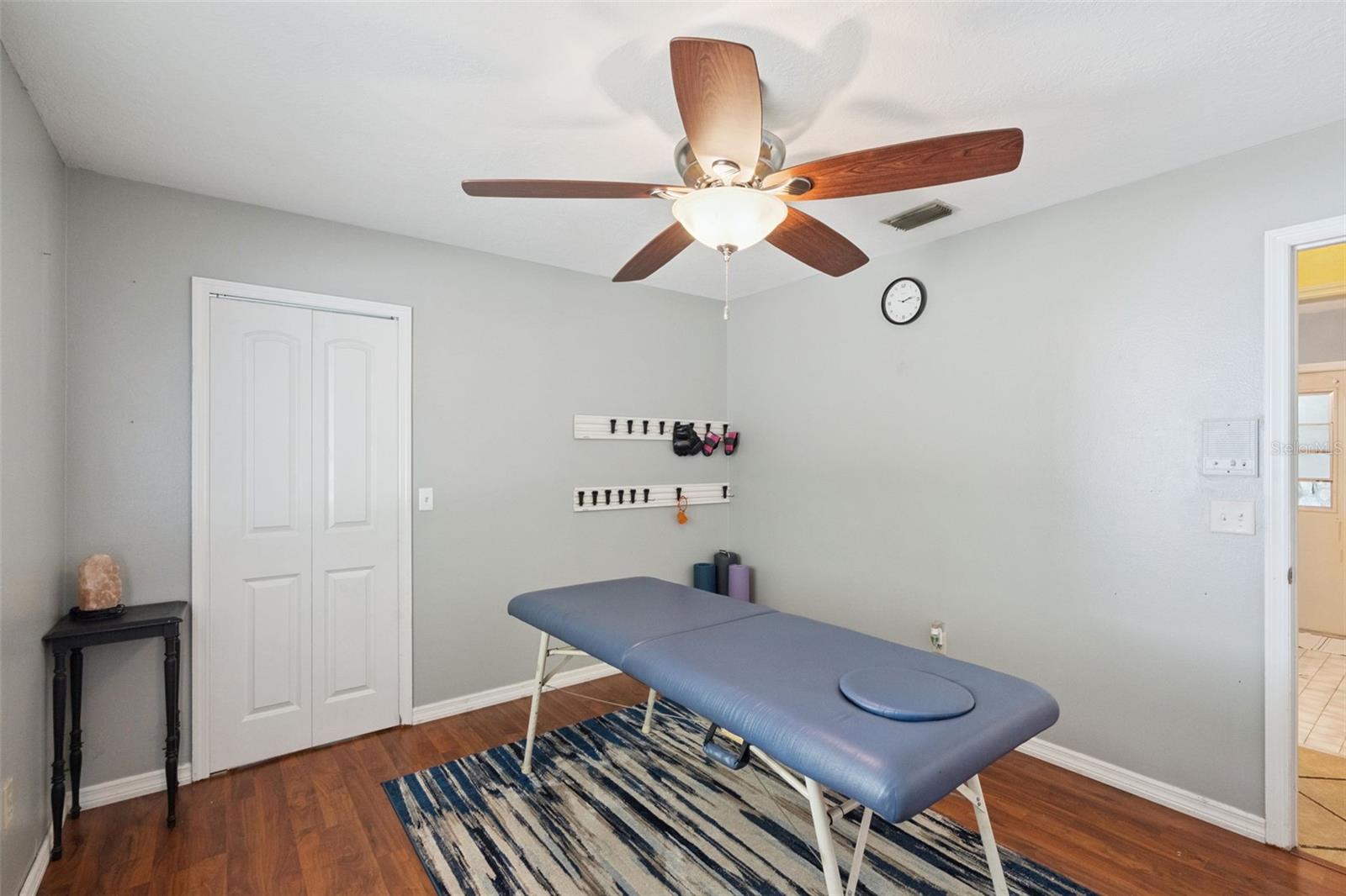 Image 38 of 86 For 3501 Hill Stream Avenue