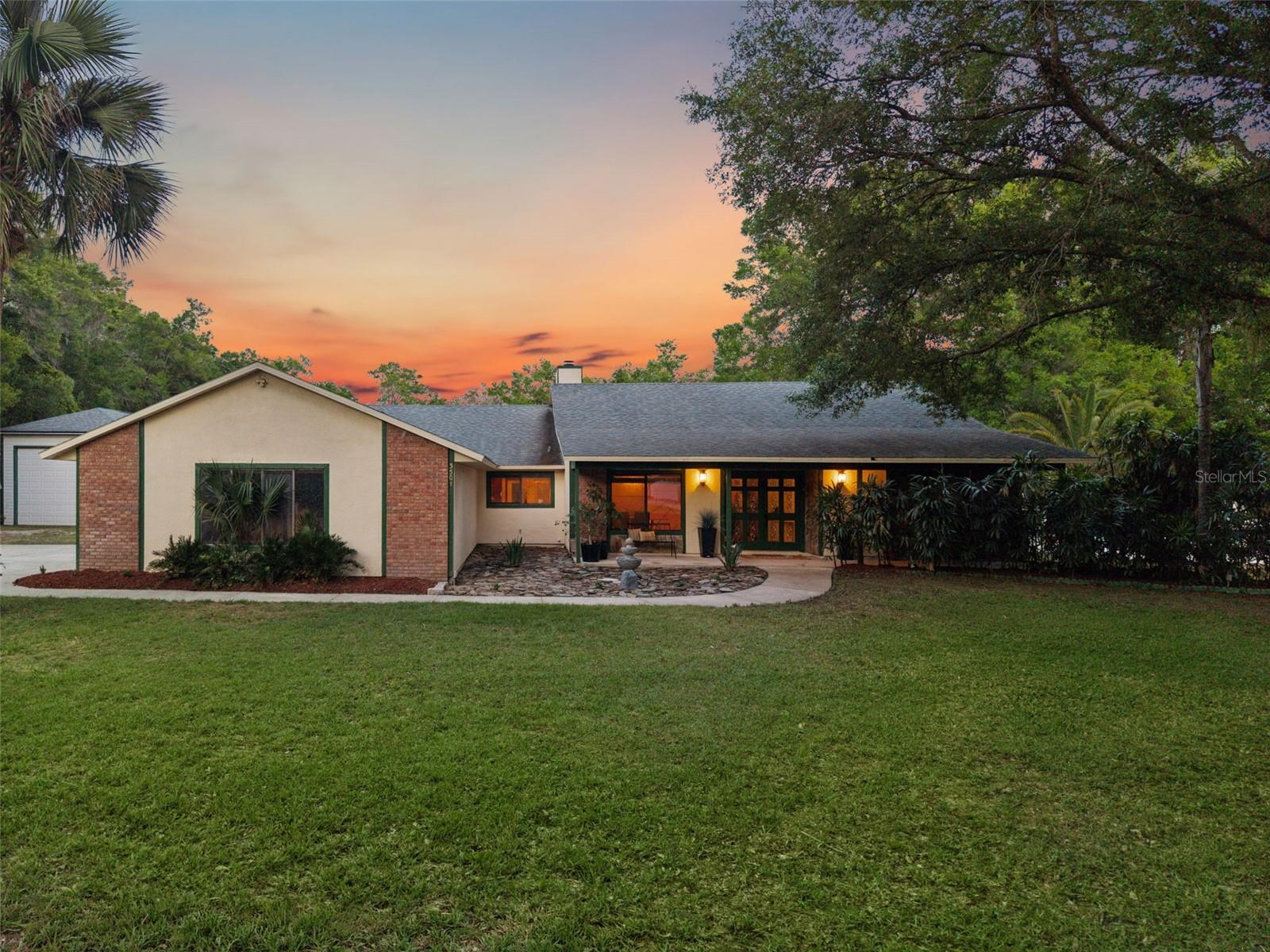 Image 4 of 86 For 3501 Hill Stream Avenue