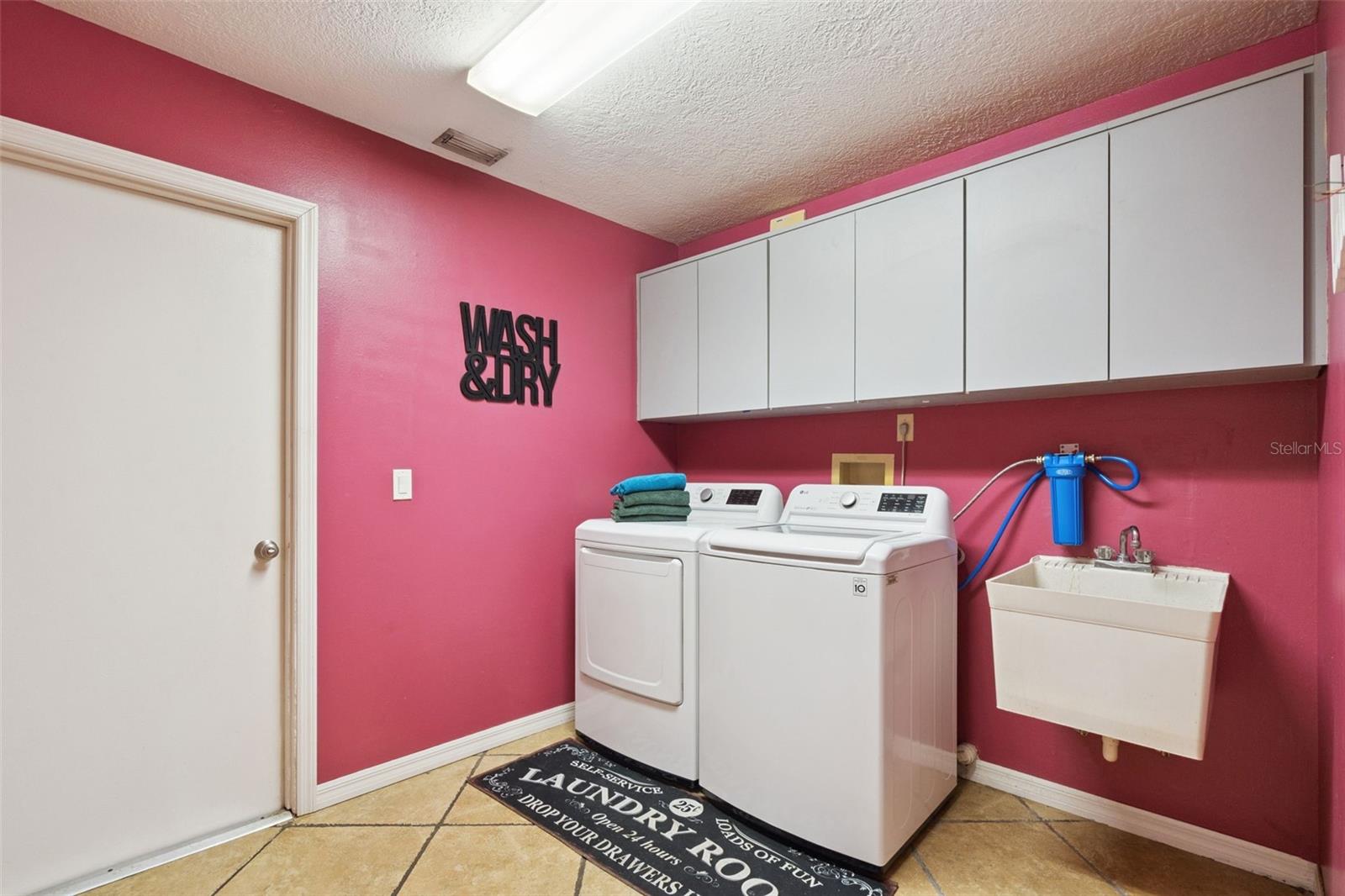 Image 40 of 86 For 3501 Hill Stream Avenue