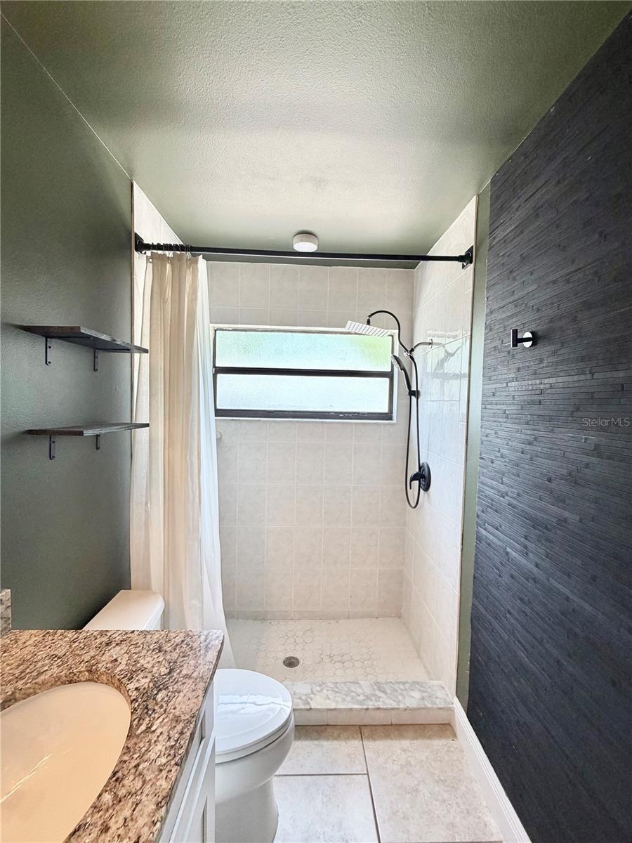 Image 17 of 33 For 10227 Comfort Circle