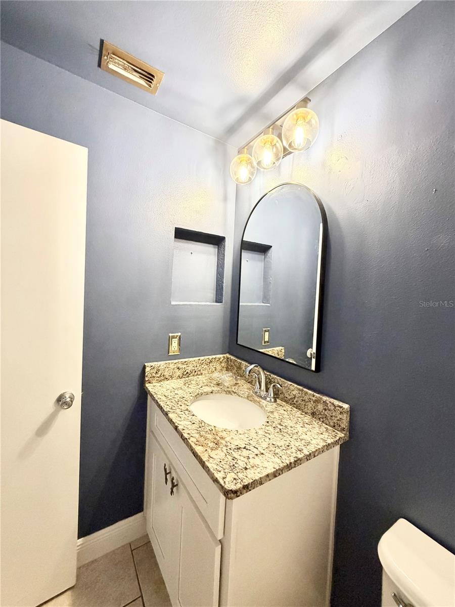 Image 19 of 33 For 10227 Comfort Circle