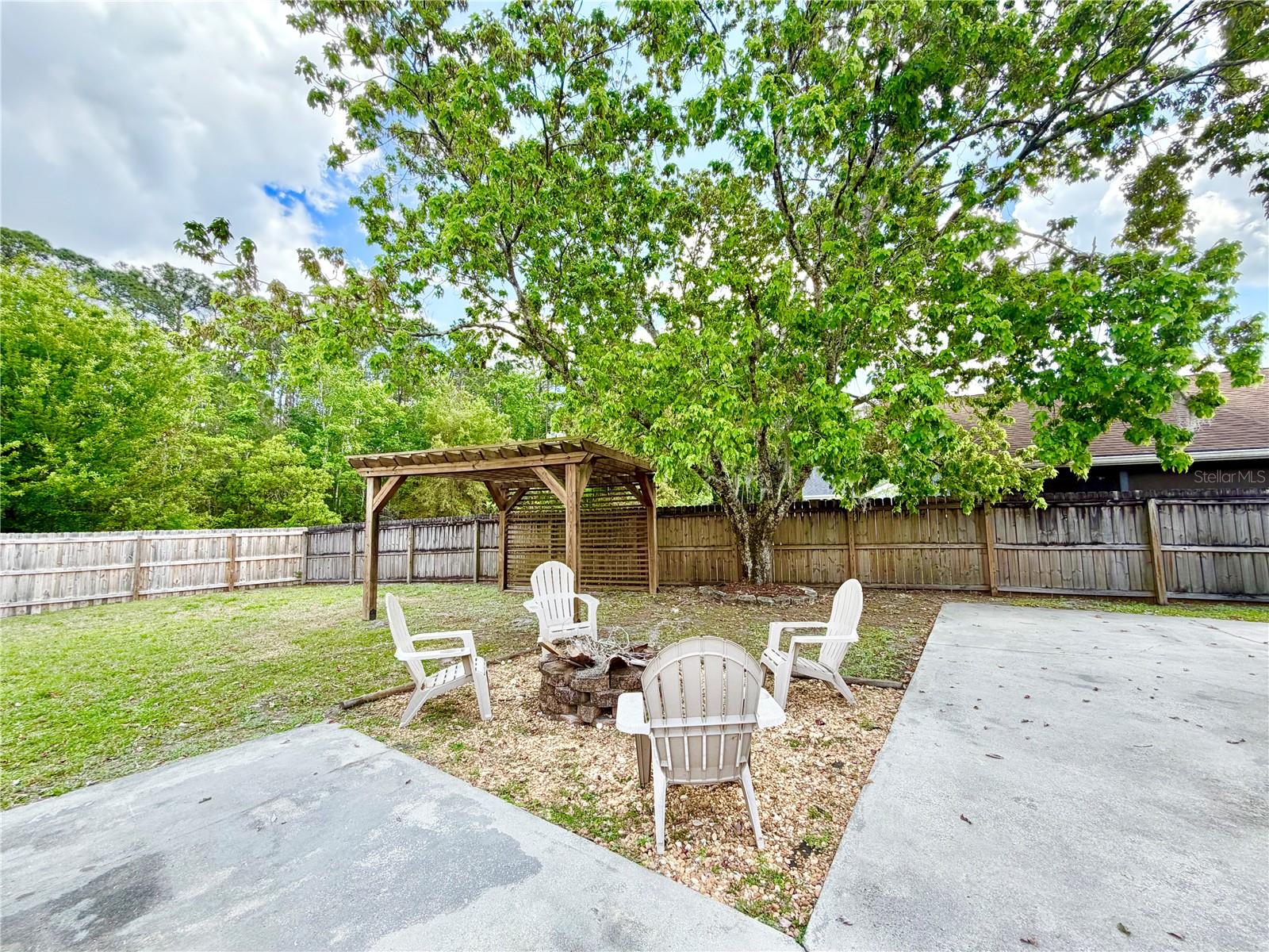 Image 26 of 33 For 10227 Comfort Circle