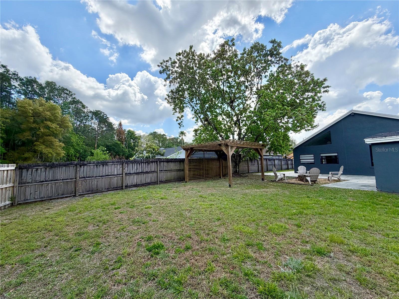 Image 29 of 33 For 10227 Comfort Circle