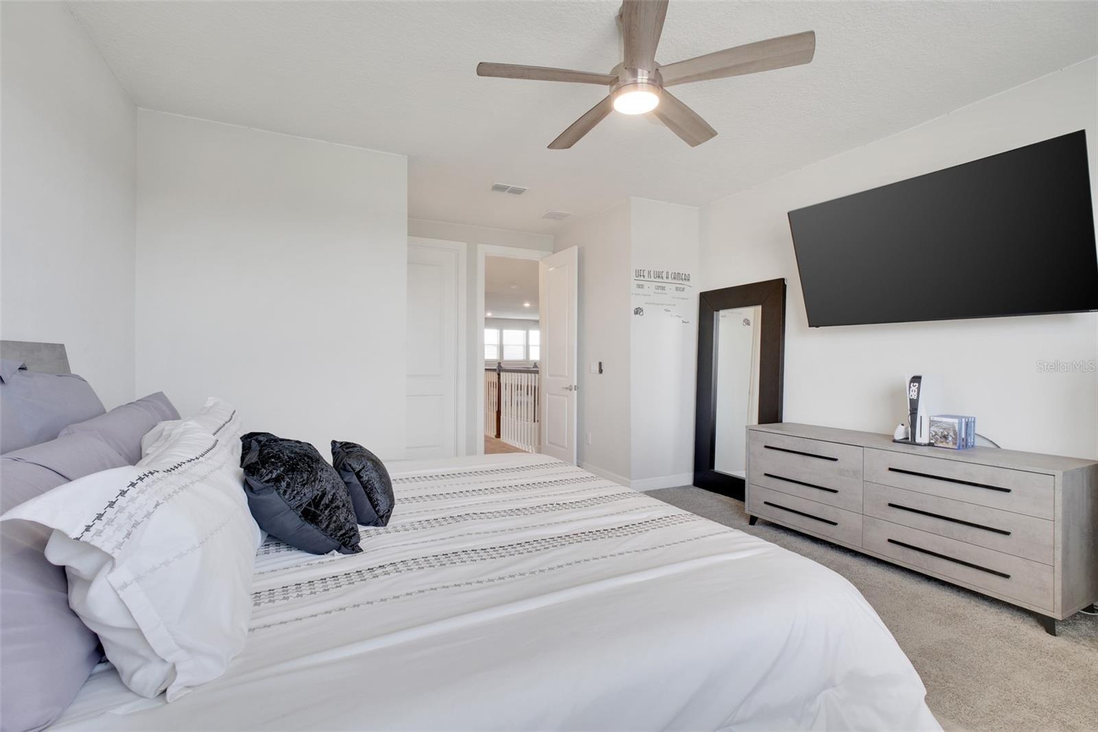 Image 43 of 74 For 13827 Tybee Beach Lane