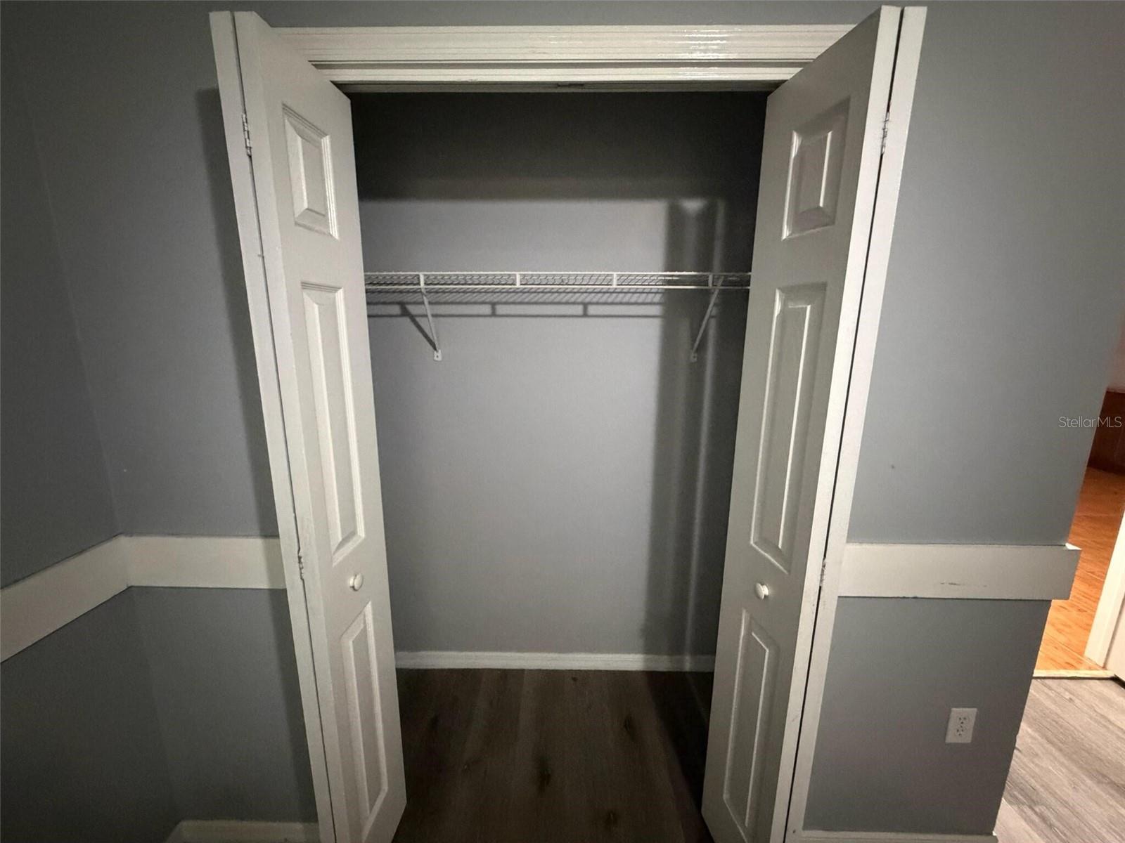 Image 19 of 28 For 9816 Granada Court