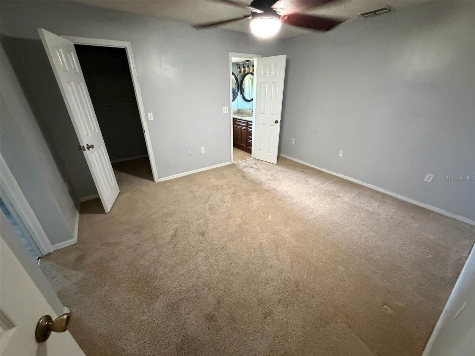 Image 21 of 28 For 9816 Granada Court