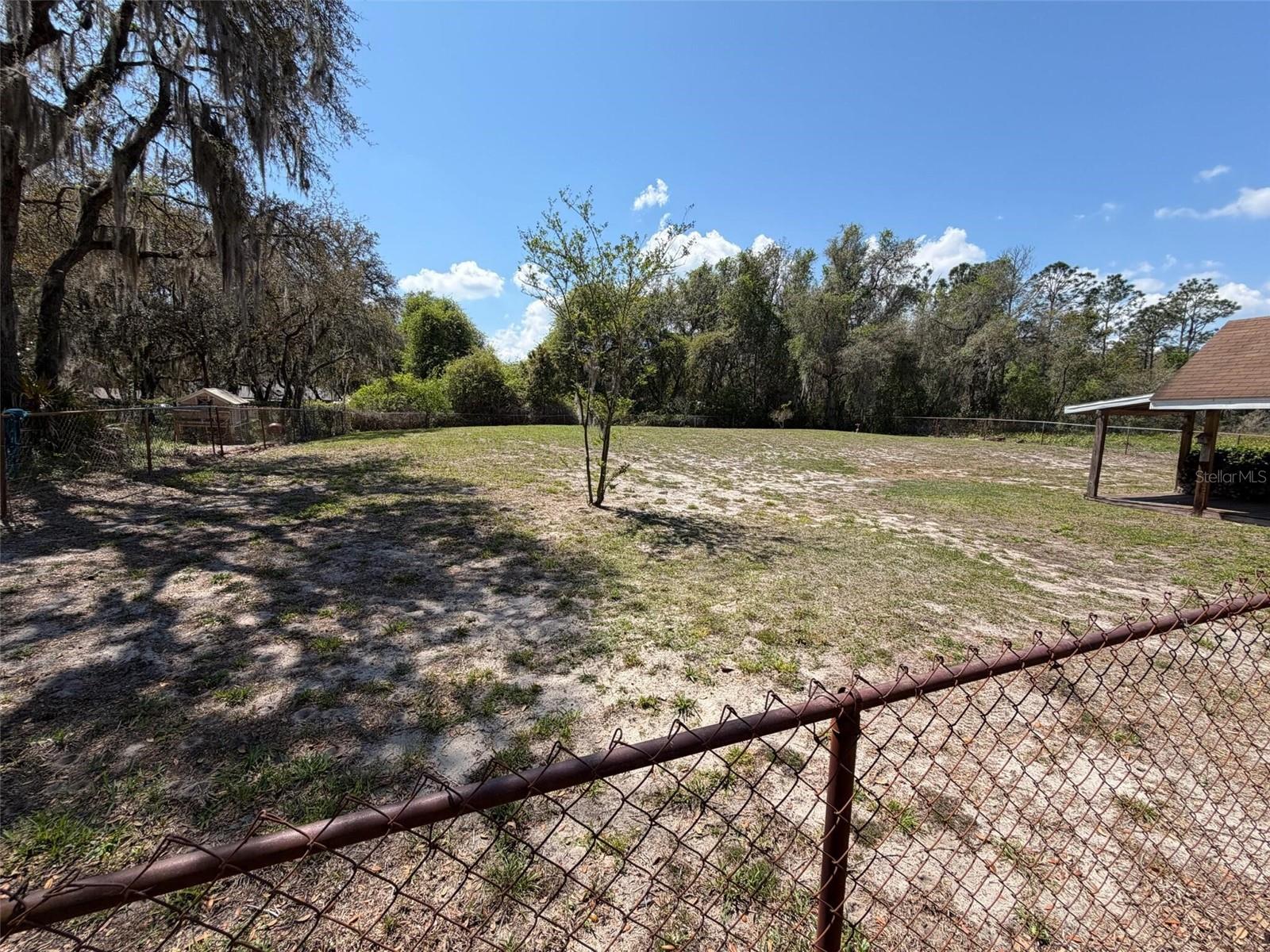 Image 5 of 28 For 9816 Granada Court