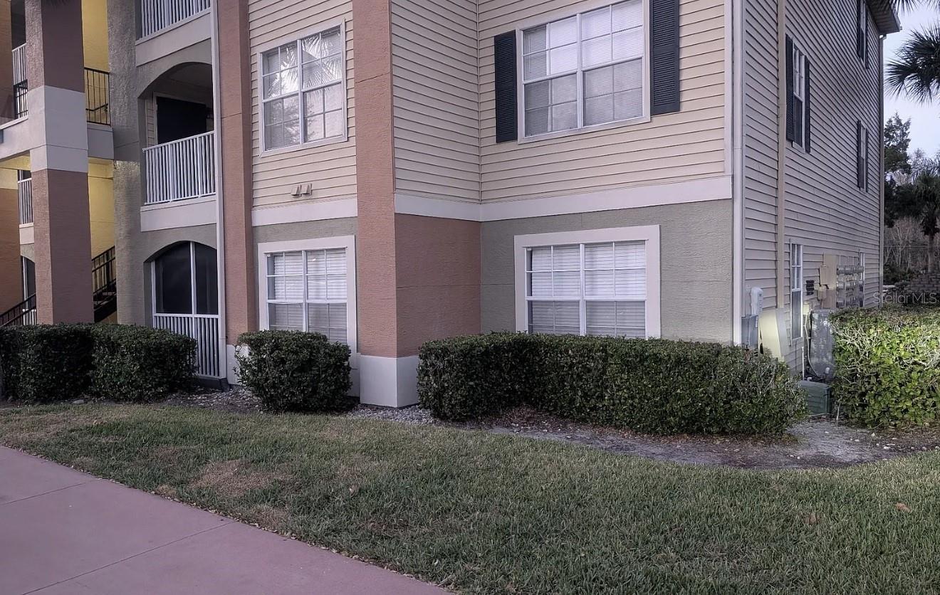 Image 17 of 19 For 1920 Summer Club Drive 112