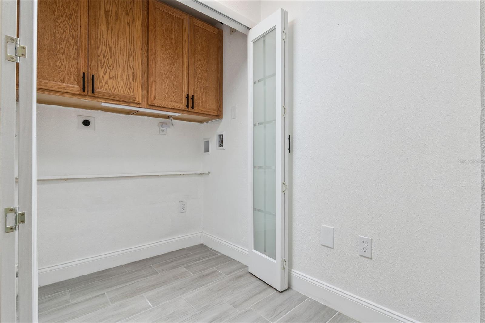 Image 31 of 44 For 1100 Delaney Avenue F500