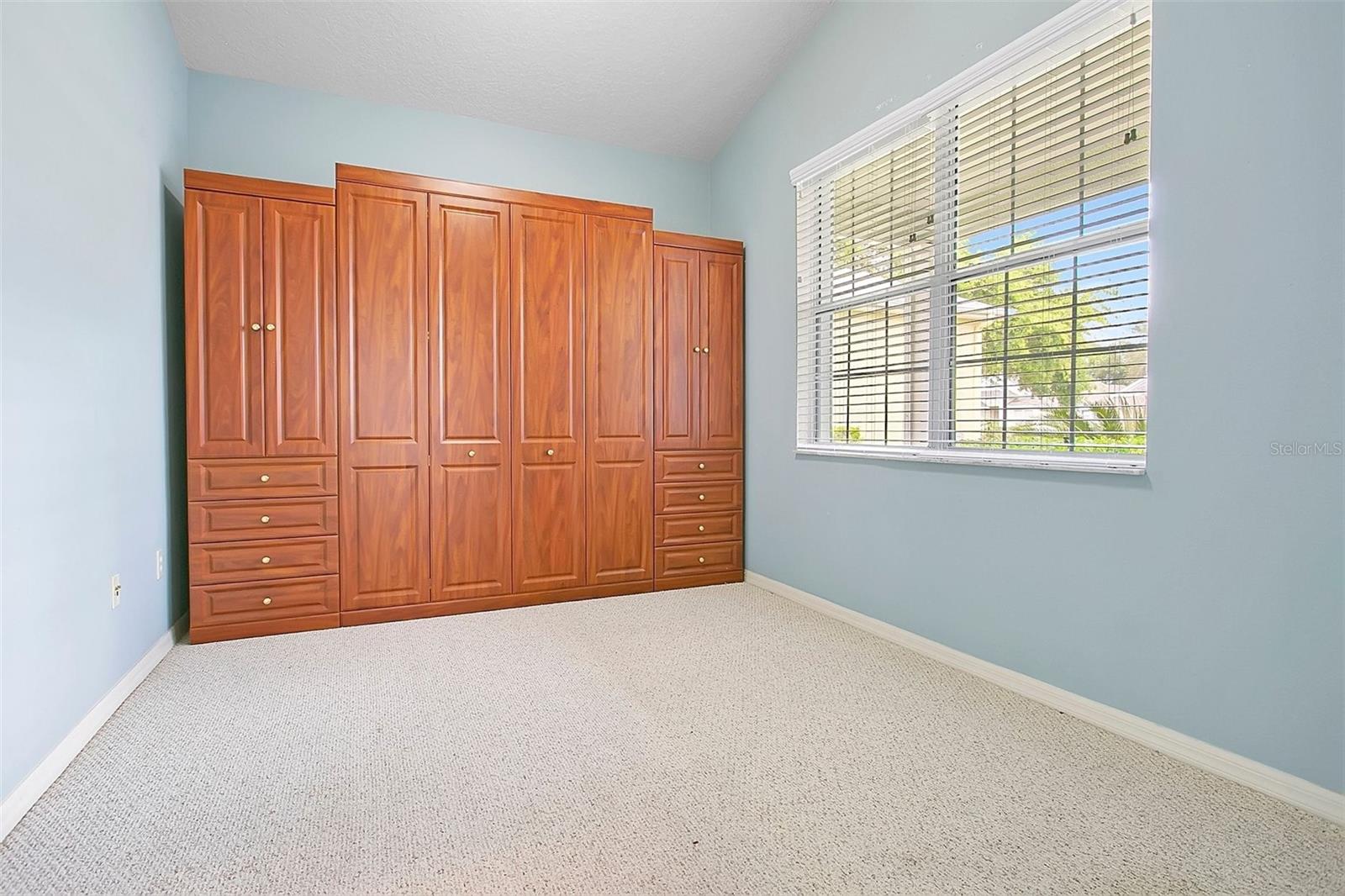 Image 20 of 38 For 2197 Caledonian Street