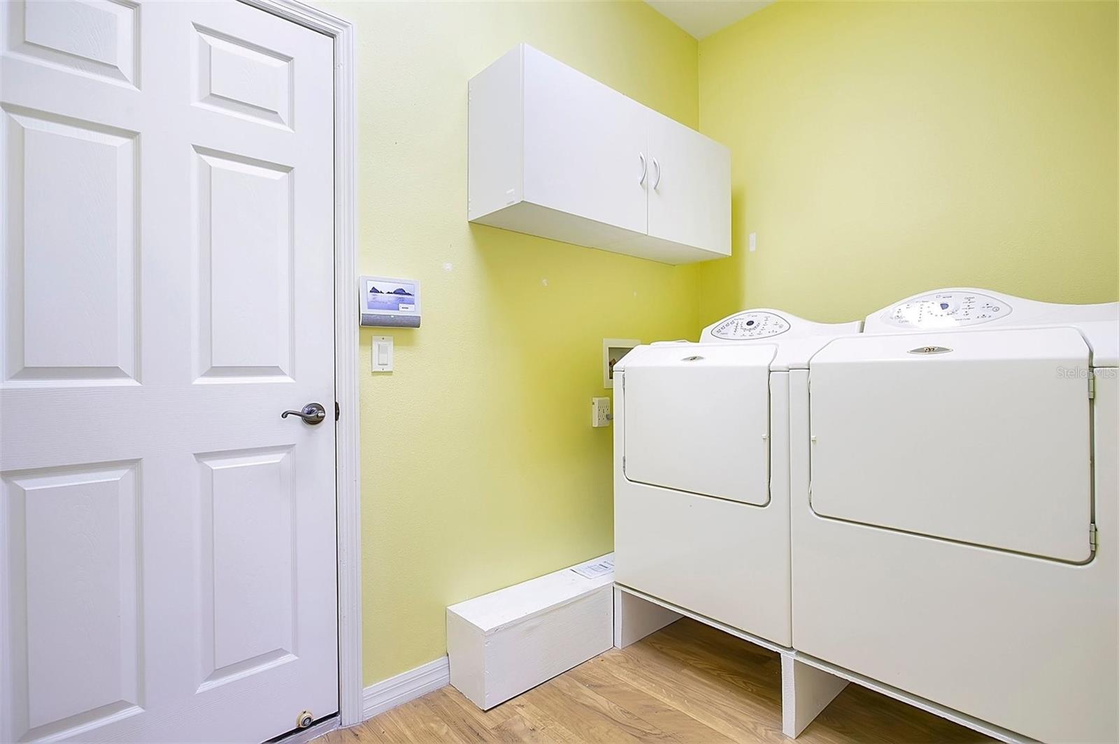 Image 21 of 38 For 2197 Caledonian Street