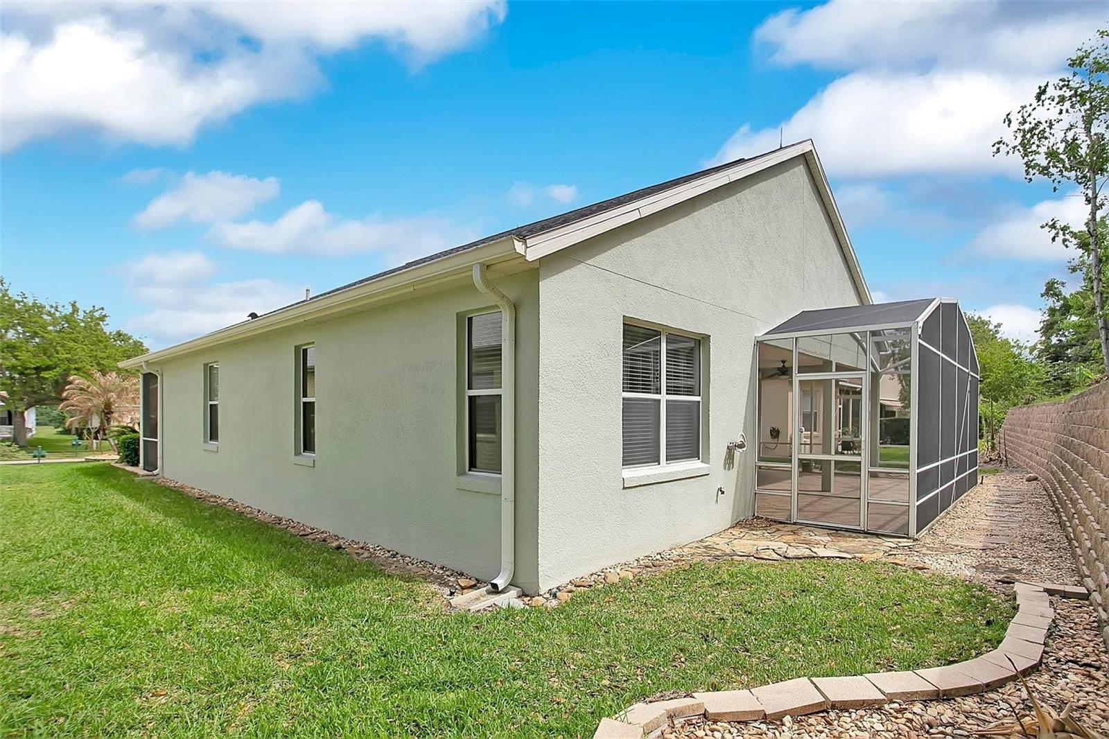 Image 25 of 38 For 2197 Caledonian Street