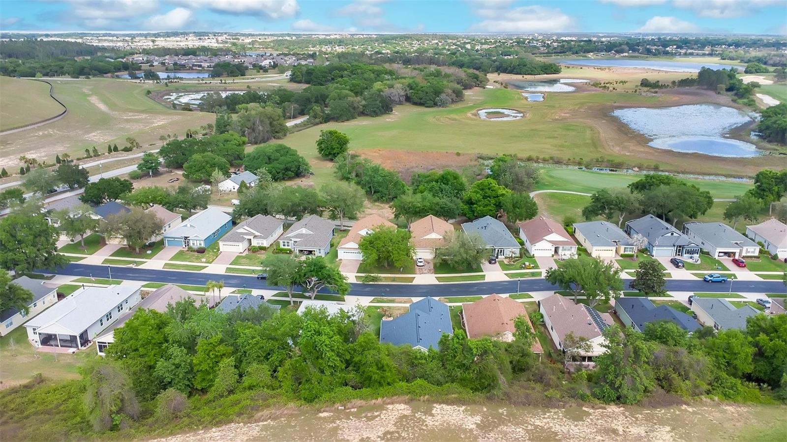 Image 29 of 38 For 2197 Caledonian Street