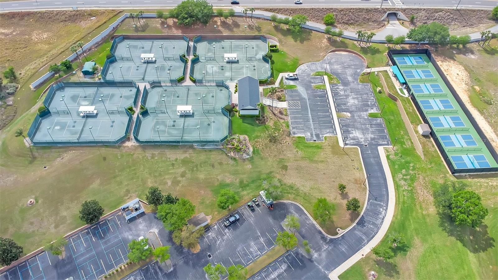 Image 33 of 38 For 2197 Caledonian Street