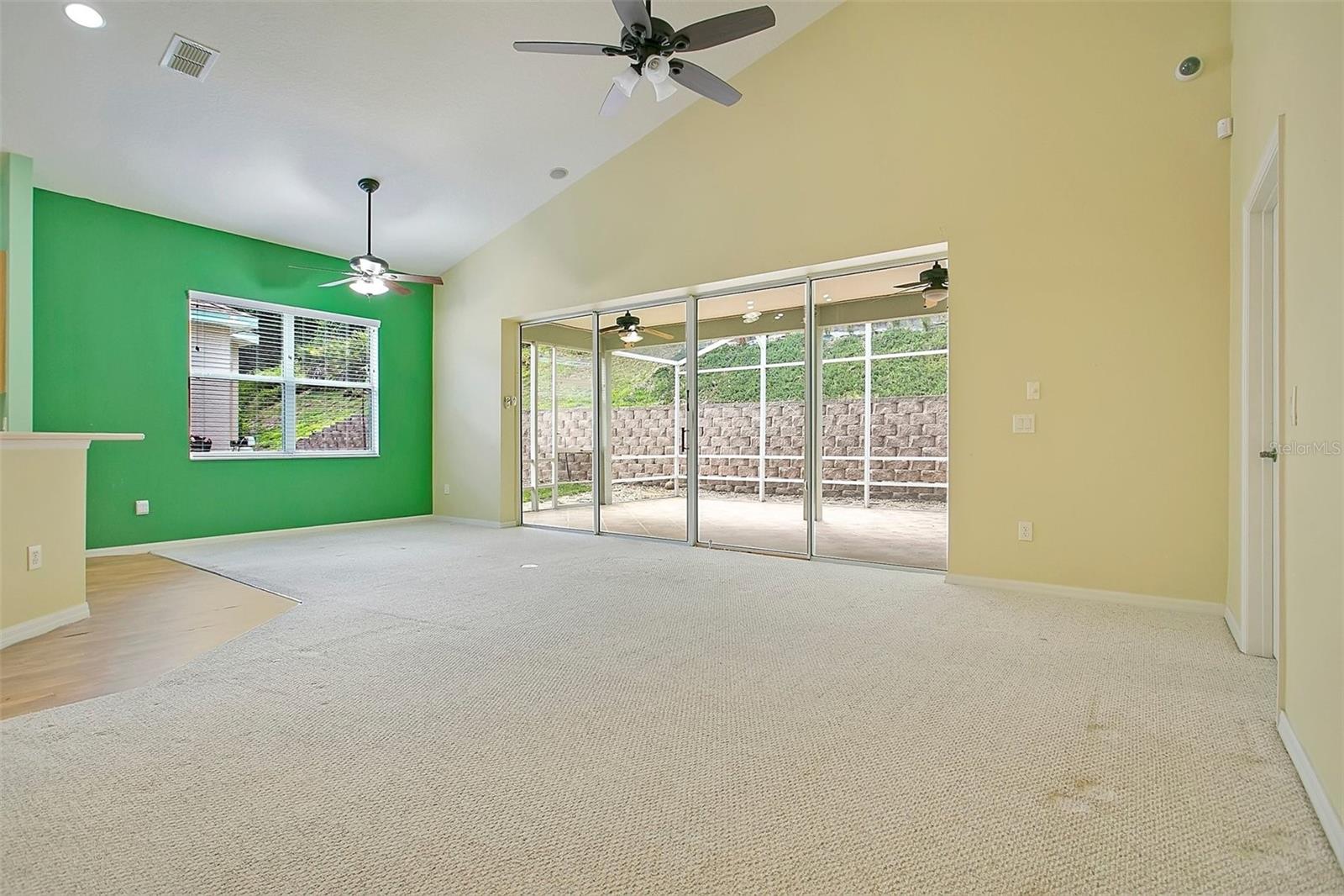 Image 4 of 38 For 2197 Caledonian Street