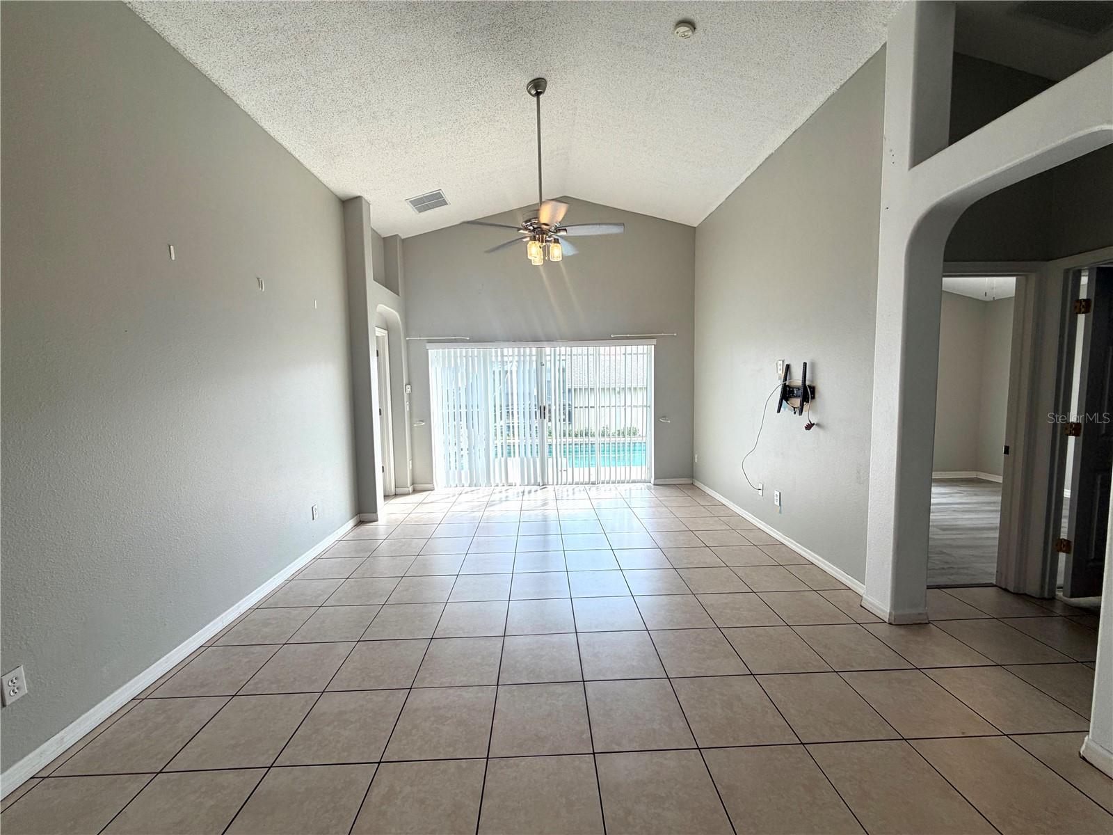 Image 4 of 21 For 1646 Morning Star Drive