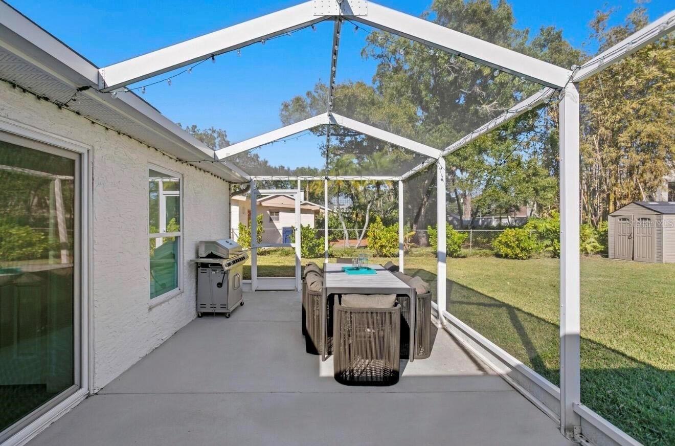 Listing photo id 40 for 208 Ward Street