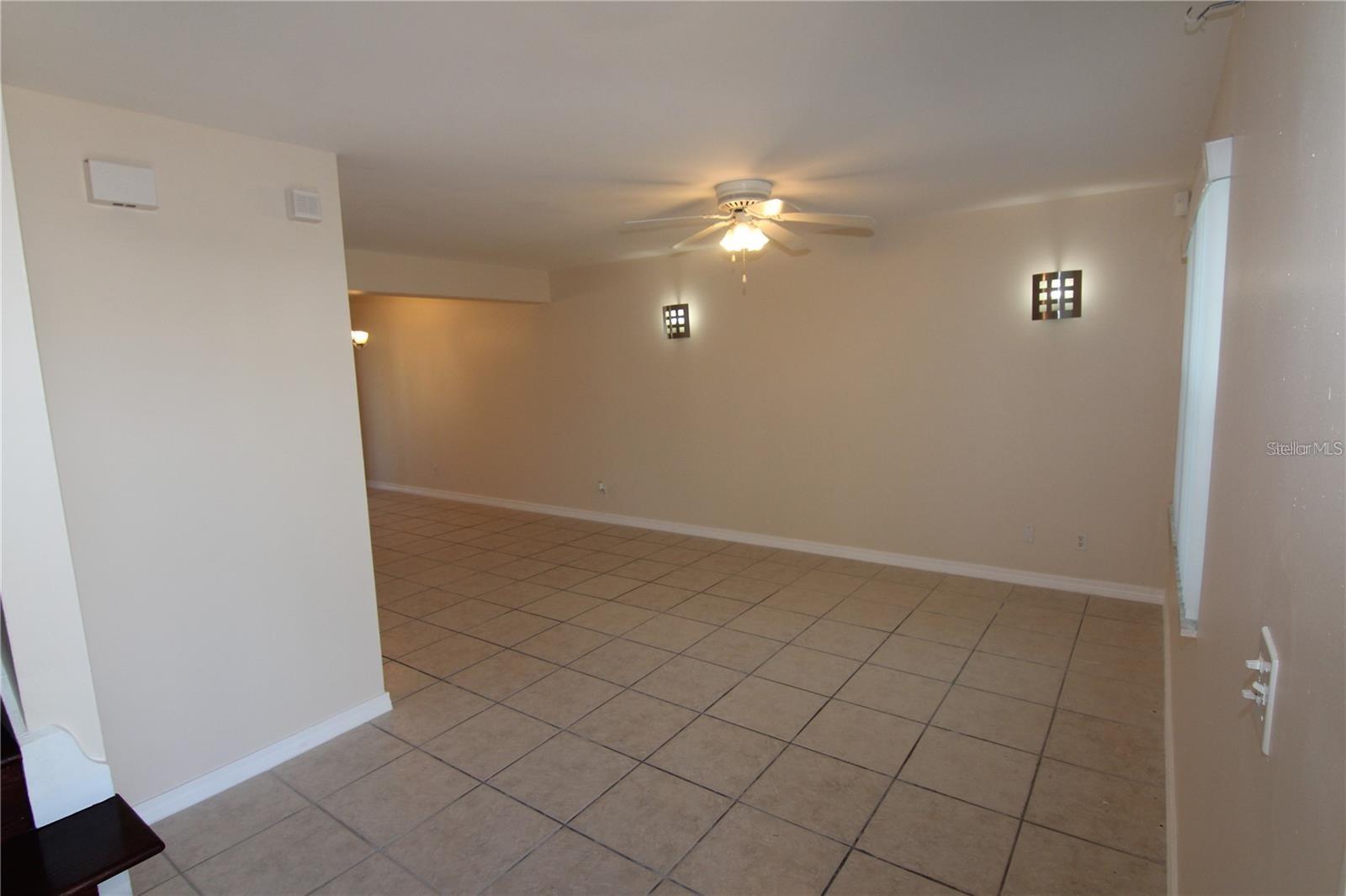 Image 3 of 27 For 5104 La Mancha Court 5104