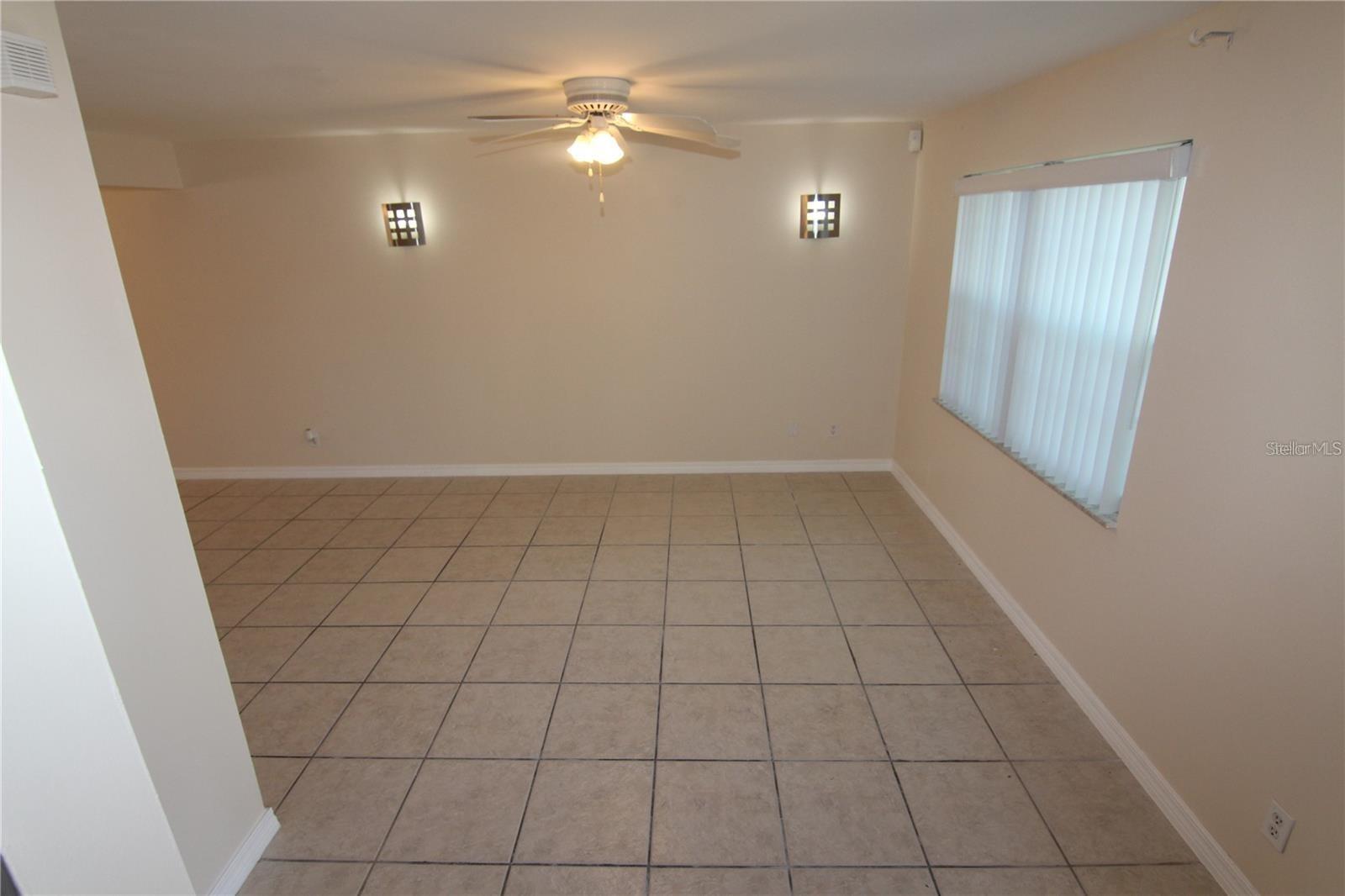 Image 4 of 27 For 5104 La Mancha Court 5104