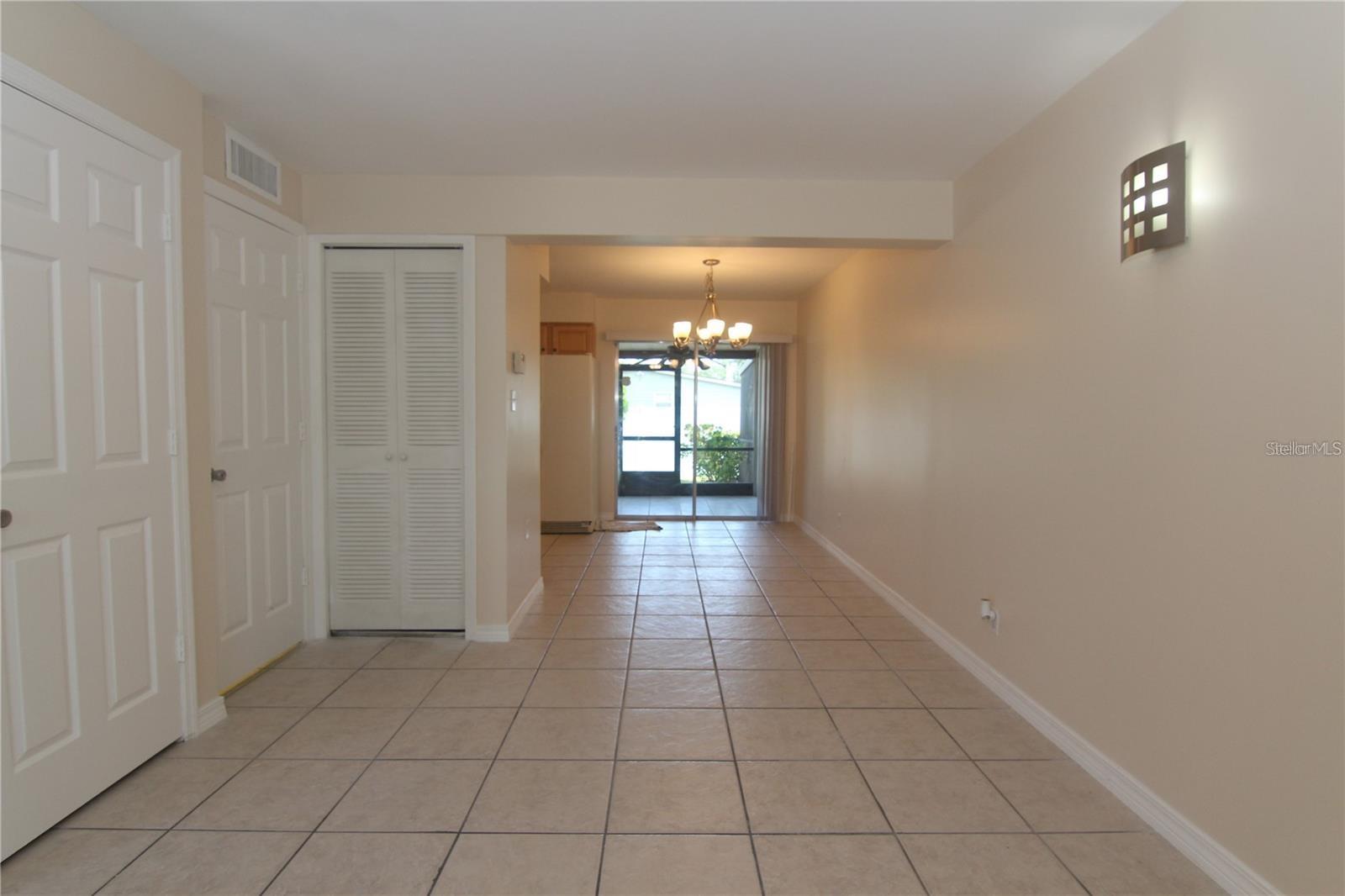 Image 6 of 27 For 5104 La Mancha Court 5104