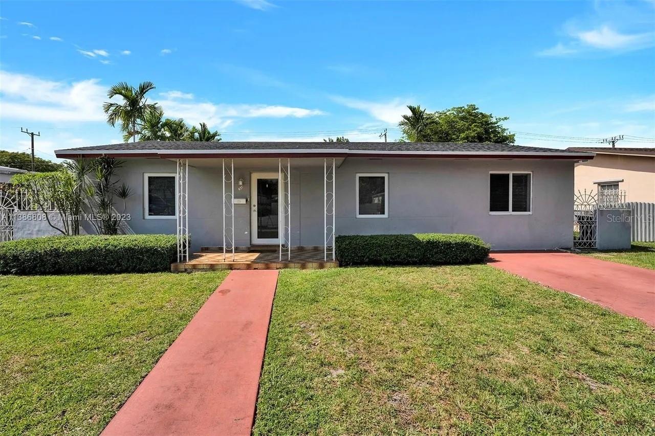 Image 30 of 31 For 437 Swan Avenue