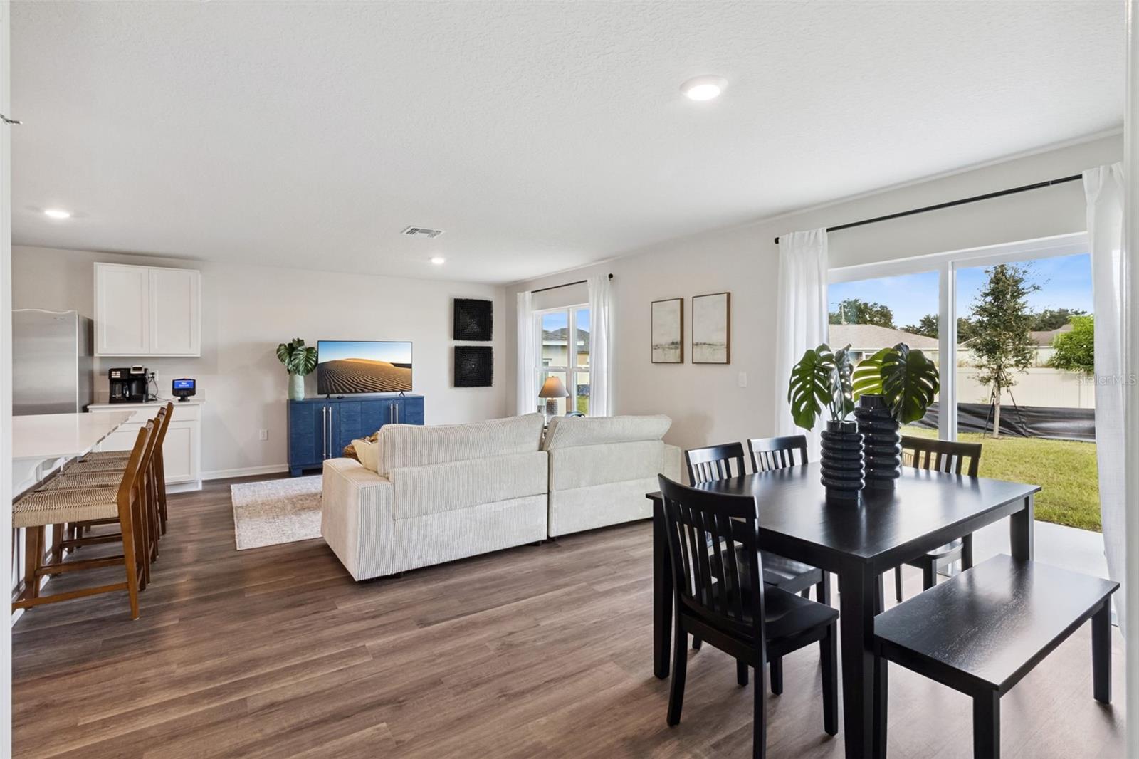 Image 17 of 35 For 726 Greenway Boulevard